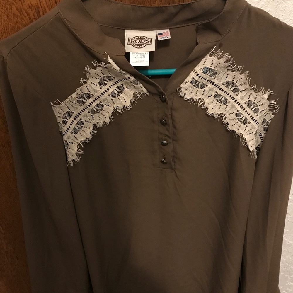 Rod’s blouse